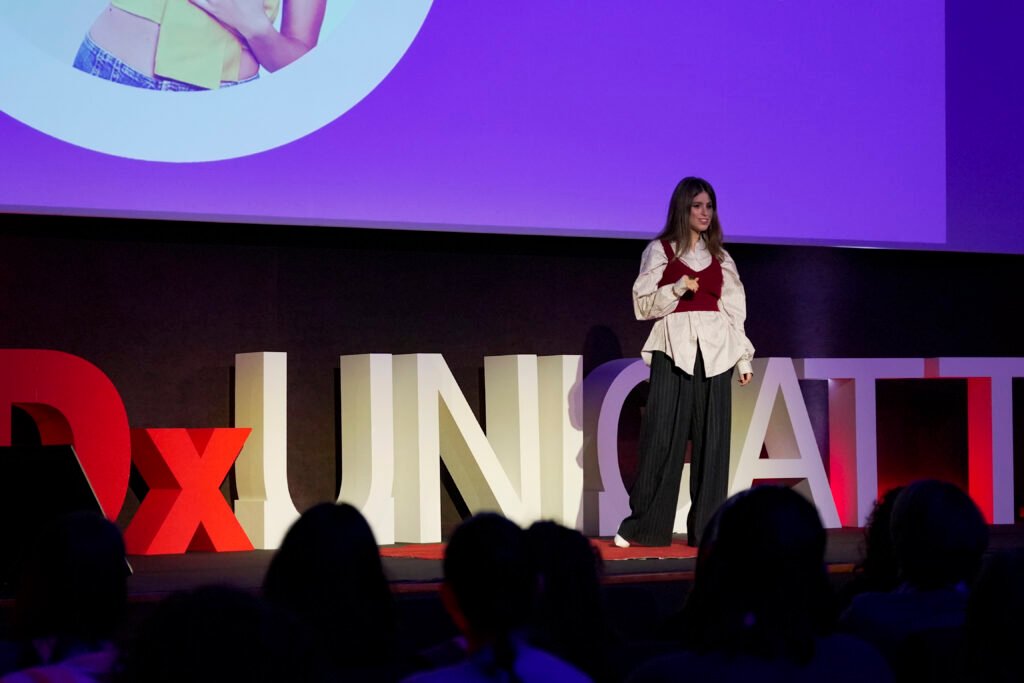 _CGM6620_0009__CGM6713